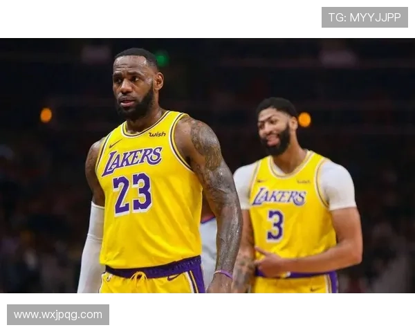 湖人新赛季阵容曝光 詹姆斯携手浓眉打造超级防守体系重返总决赛