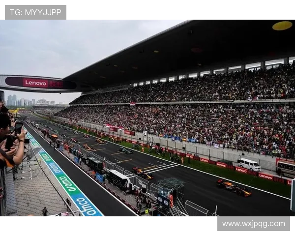 新赛季F1车队竞争格局突变引发车迷热议期待全面持续升温势头中